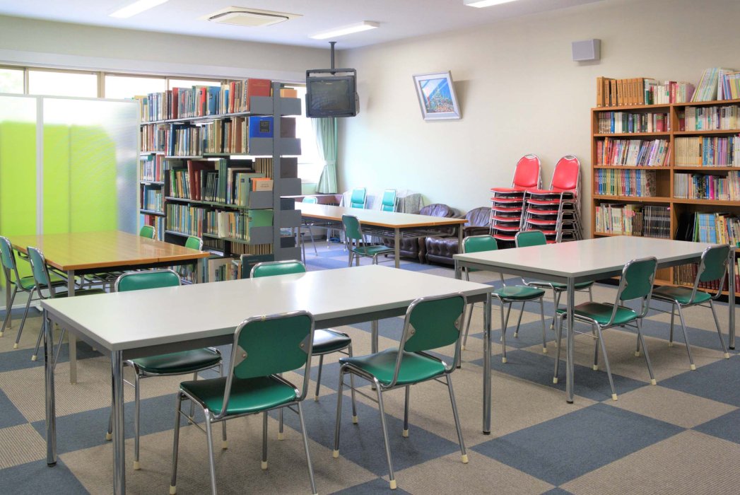 5.図書室