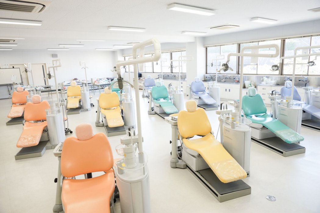 7.基礎実習室